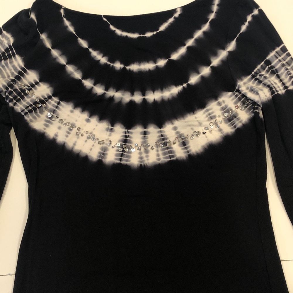 INC International Concepts Black & White Tie-Dye LS Embellished Scoop Neck Top - Picture 3 of 8
